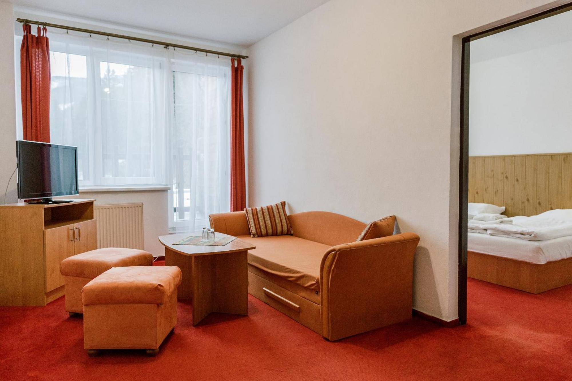 Hotel Tatrawest Зуберец Екстериор снимка